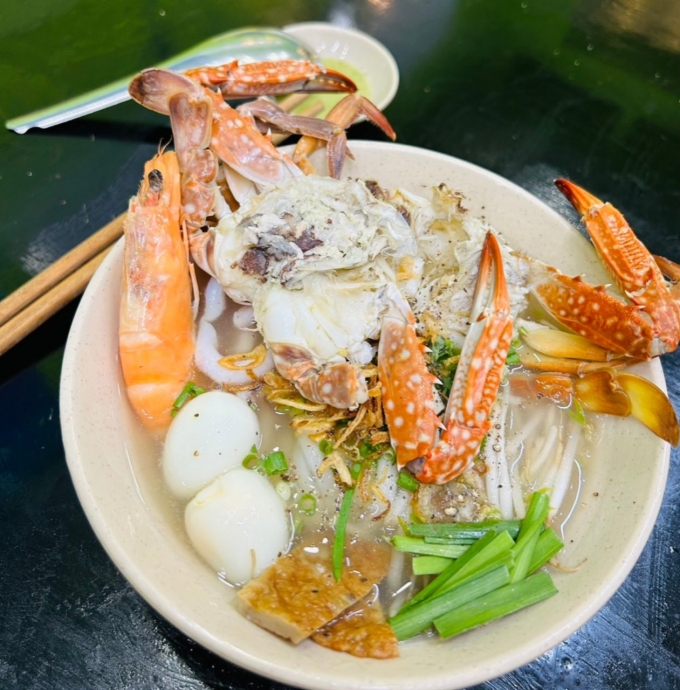 Bánh Canh Ghẹ Phú Quốc